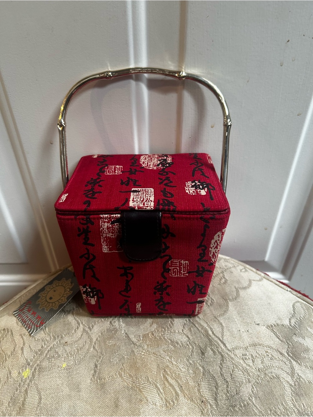 Vintage Red Graphic  Asian- Canvas Top-Handle Take out Bag